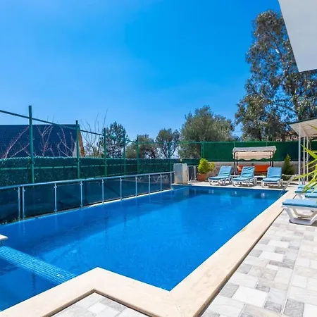 Serenity 4 *