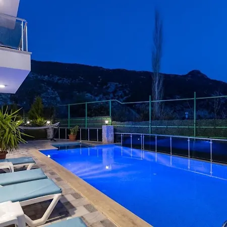 Βίλα Serenity 4 Uzumlu (Mediterranean)