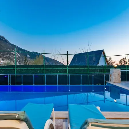 Serenity 4 *